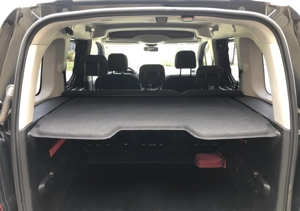 Toyota Proace City Verso cena 58900 przebieg: 167000, rok produkcji 2020 z Łódź małe 562